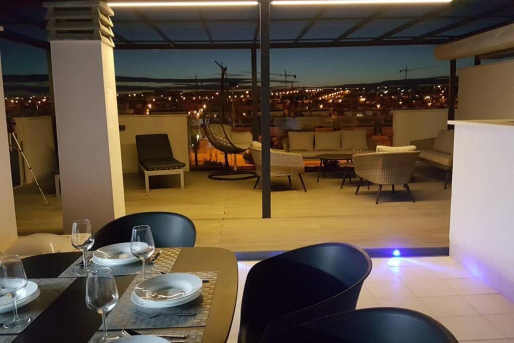 Sun Terrace Apartment Torrevieja Exteriör bild